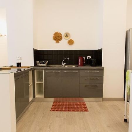 Appartamento 2 Camere Da Letto Al Politeama Palermo Exteriér fotografie