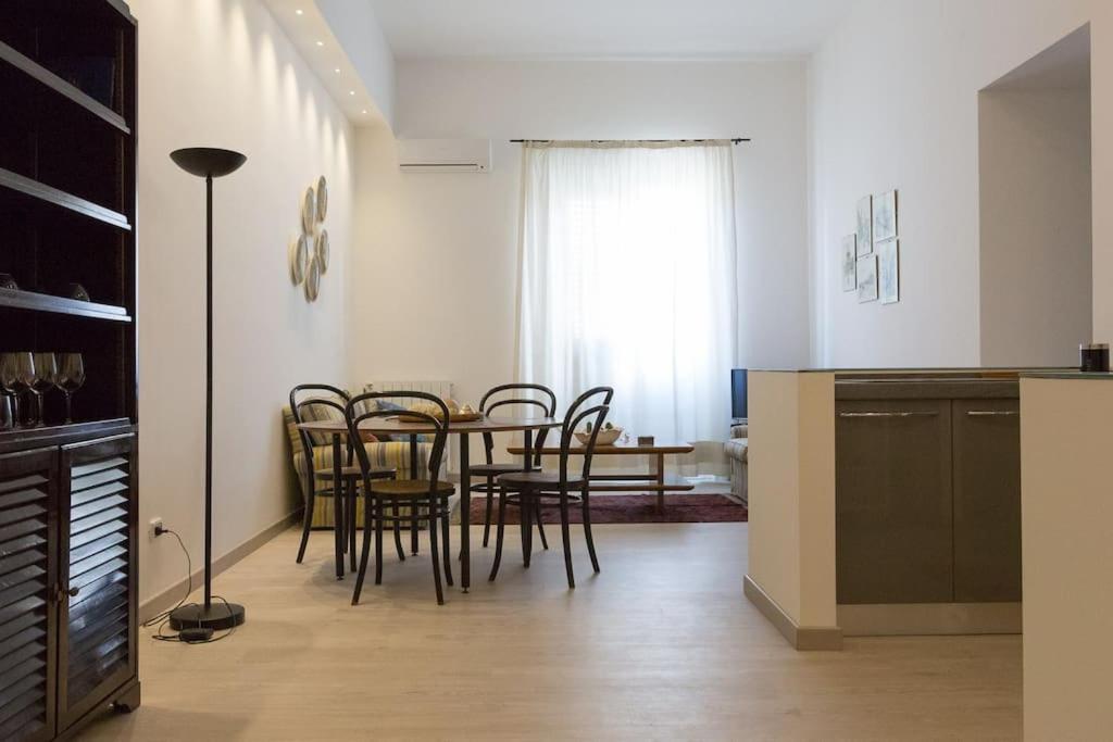 Appartamento 2 Camere Da Letto Al Politeama Palermo Exteriér fotografie